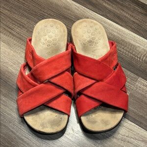 Vionic Women's Bold Red Crisscross Sandals